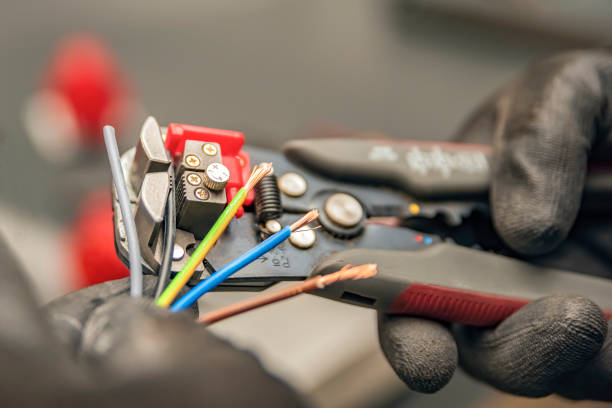 Best Emergency Electrical Repair  in Ozk, AR